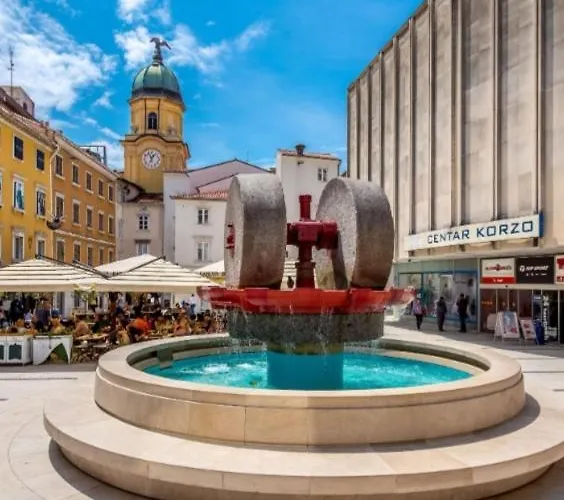 Luna Rijeka